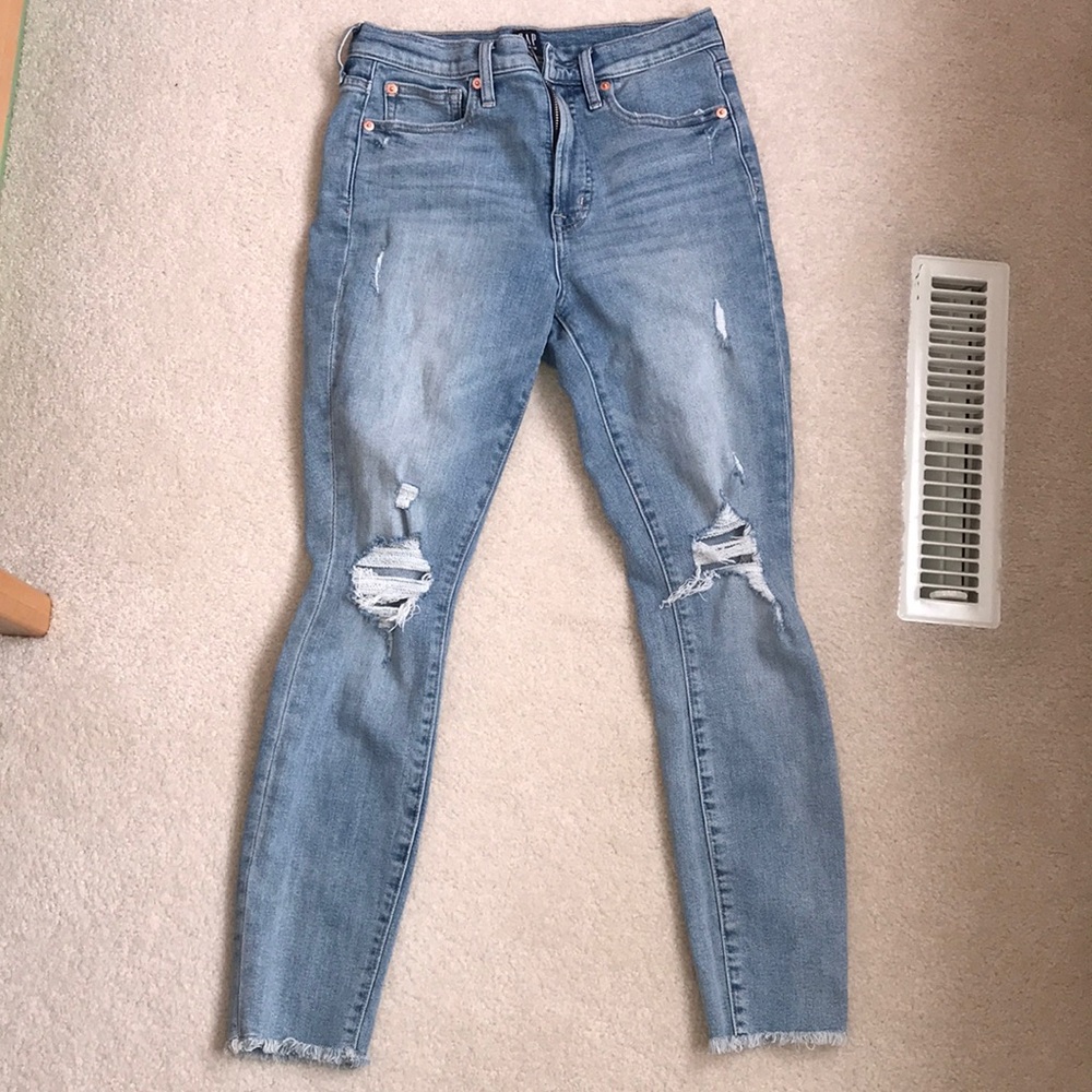 Gap high rise destructed skinny jeans